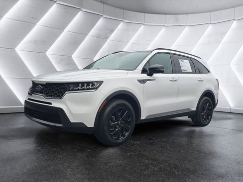 Used 2021 Kia Sorento S w/ Panoramic Sunroof Package image 1