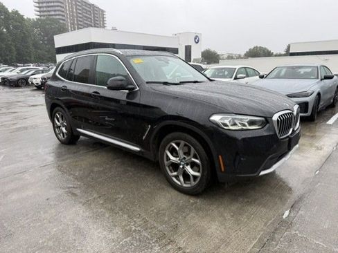 Used 2023 BMW X3 xDrive30i w/ Premium Package AWD/4WD image 2