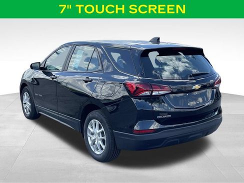Used 2023 Chevrolet Equinox LS FWD image 12