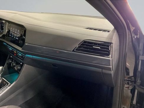 Used 2019 Volkswagen Jetta GLI Autobahn FWD image 18