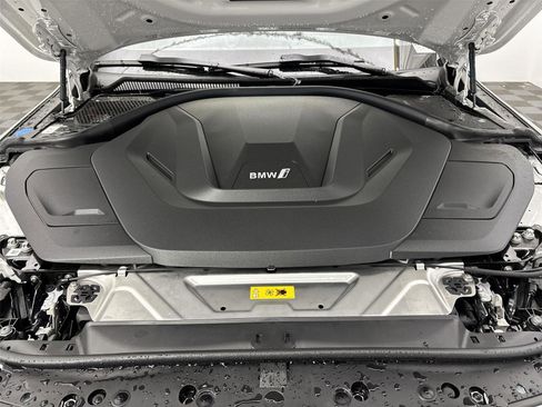 New 2026 BMW i4 xDrive40i w/ Parking Assistance Package image 20