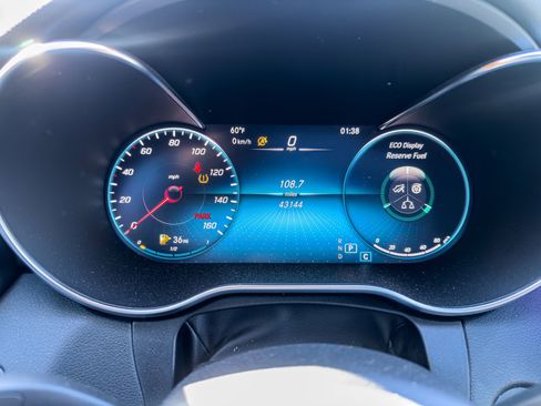 Used 2021 Mercedes-Benz C 300 C 300 image 21