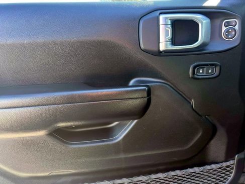 Certified 2021 Jeep Wrangler Unlimited Sport image 15