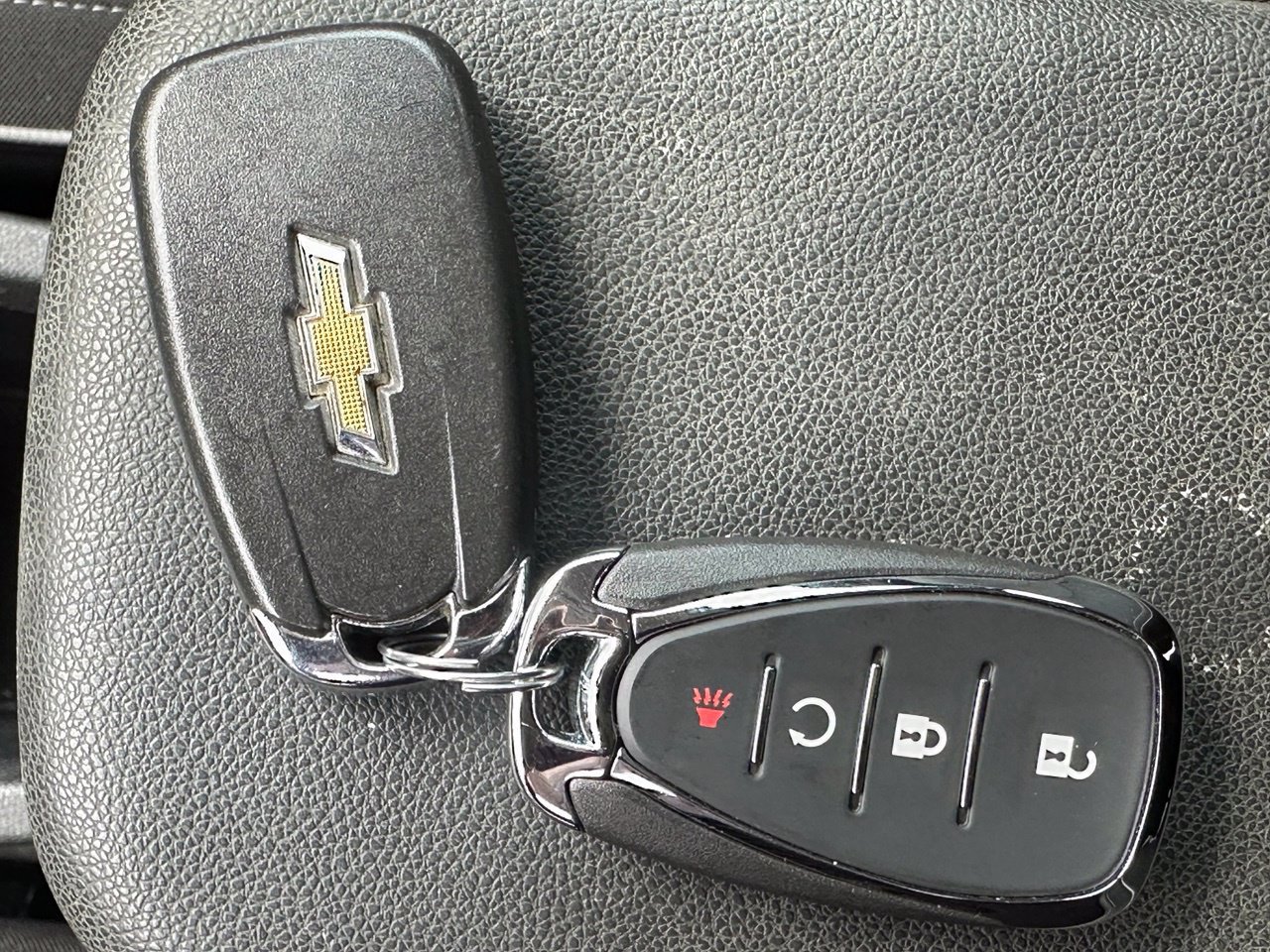 Used 2023 Chevrolet TrailBlazer LT FWD image 28