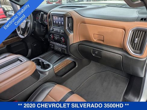 Used 2020 Chevrolet Silverado 3500 High Country w/ Z71 Off-Road Package image 45