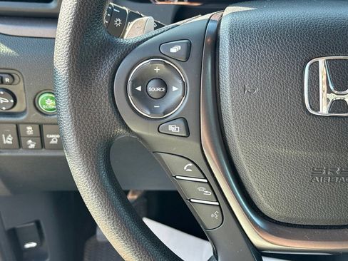 Used 2023 Honda Ridgeline Sport image 16
