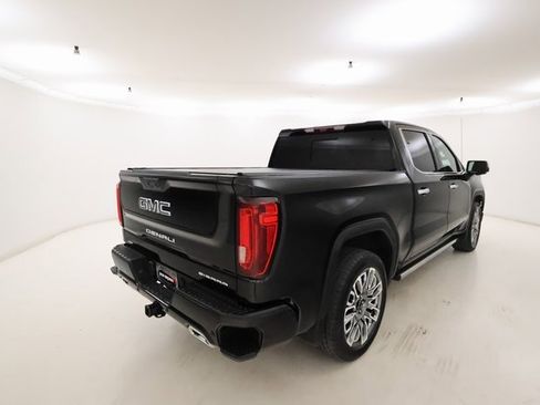 Used 2024 GMC Sierra 1500 Denali Ultimate image 3