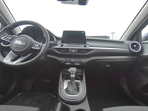 Used 2024 Kia Forte LXS w/ LXS Technology Package image 15