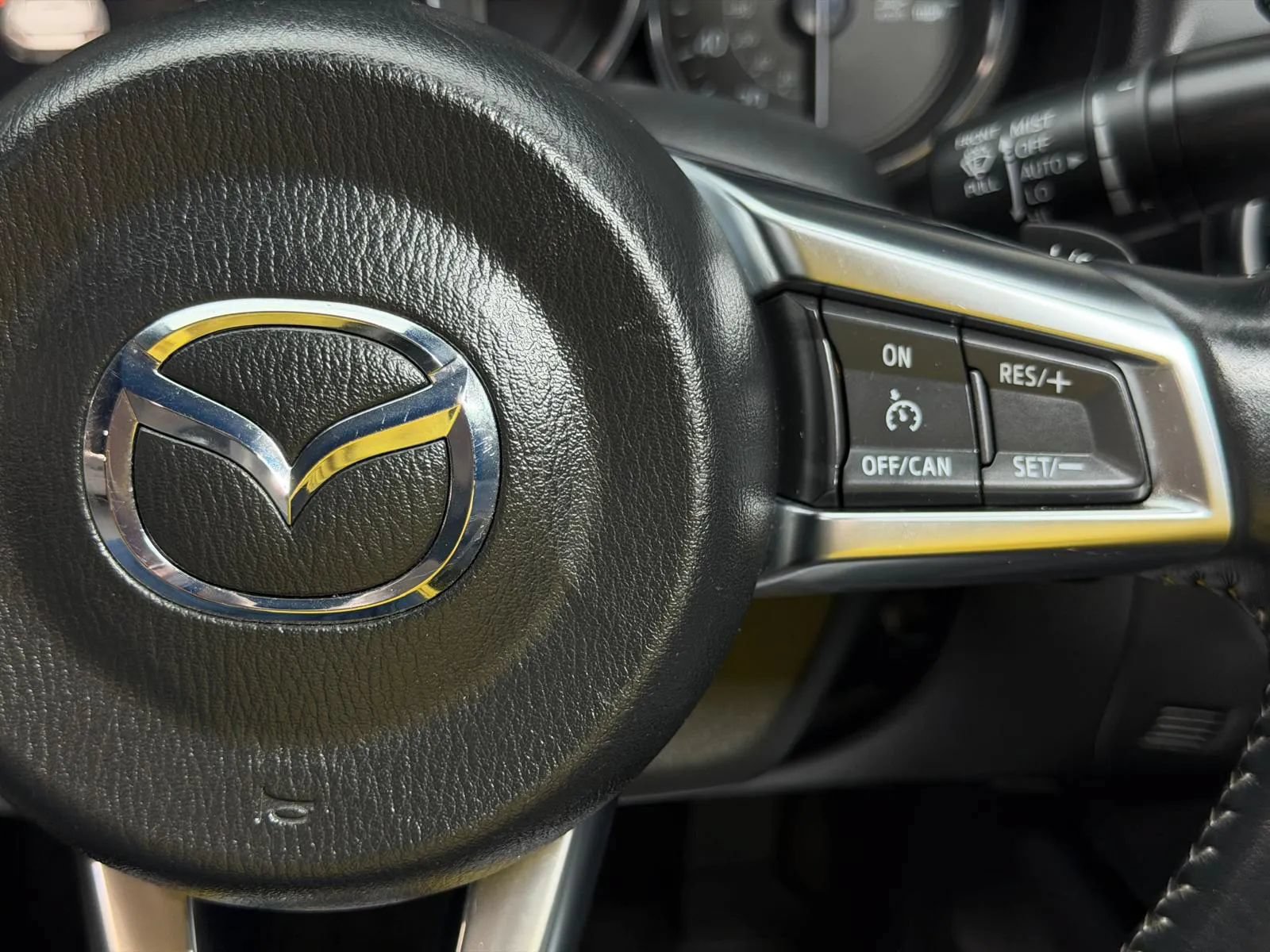 Used 2022 MAZDA MX-5 Miata RF Grand Touring RWD image 25