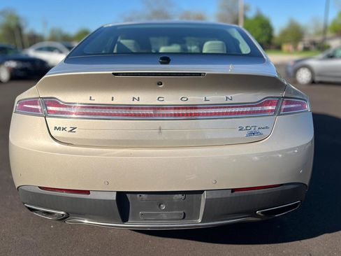 Used 2017 Lincoln MKZ Select w/ Select Plus Package AWD/4WD image 10