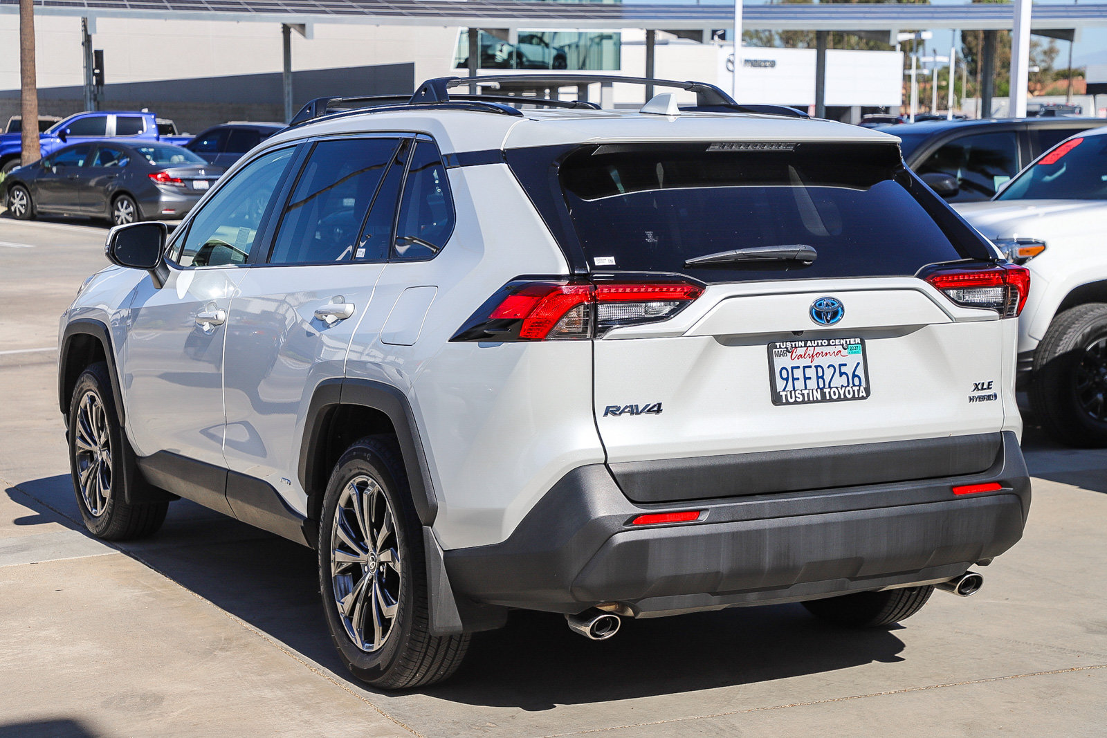 Certified 2023 Toyota RAV4 XLE Premium AWD/4WD image 8