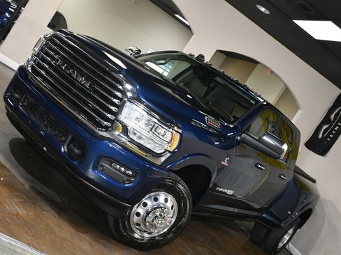 Used 2021 RAM 3500 Limited AWD/4WD image 78