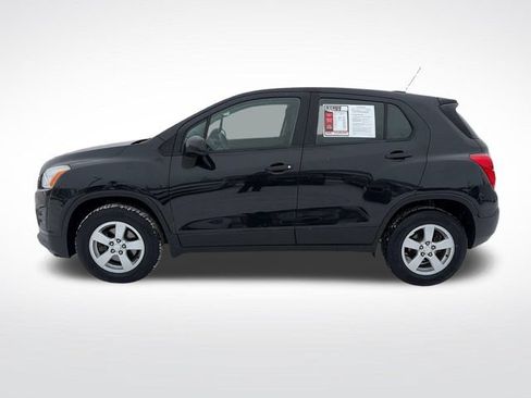 Used 2015 Chevrolet Trax LS AWD/4WD image 3