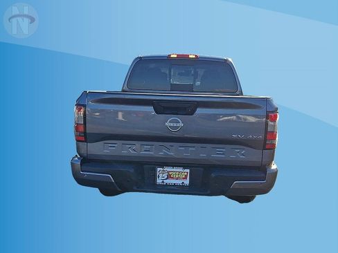 Used 2023 Nissan Frontier SV w/ SV Convenience Package AWD/4WD image 7