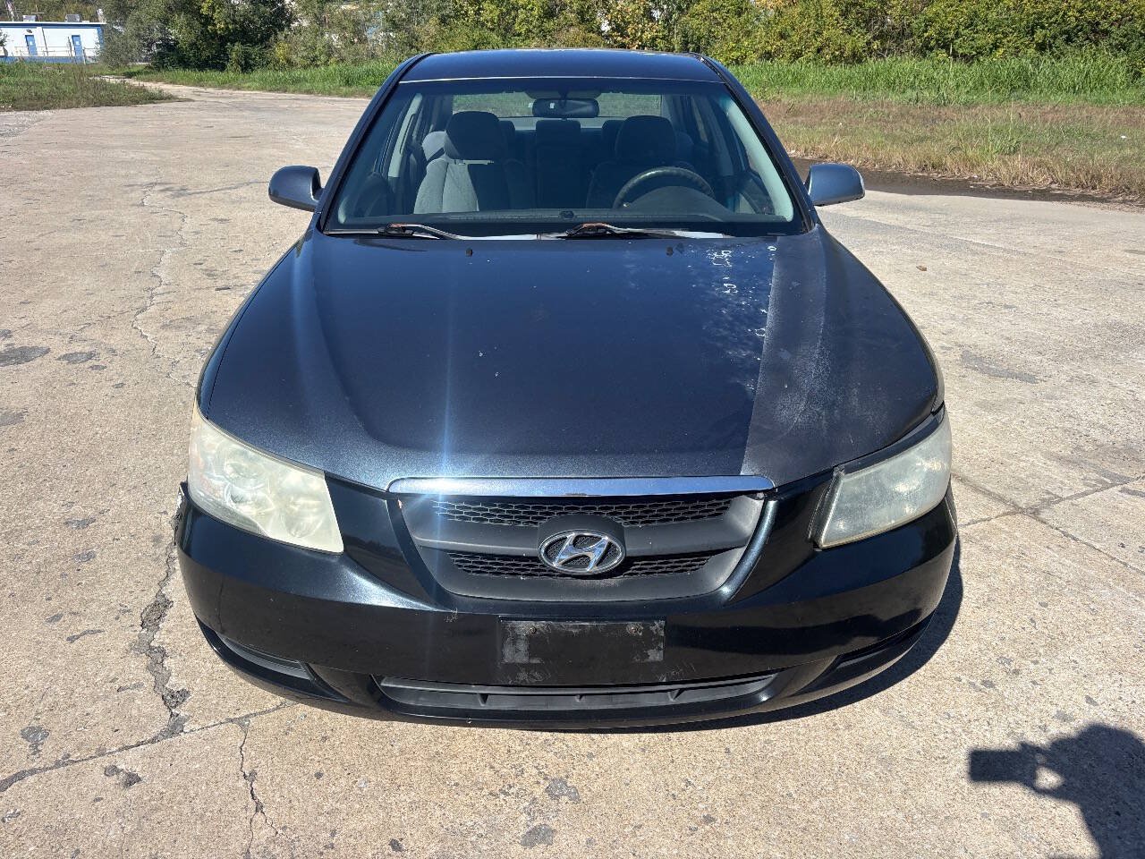Used 2010 Hyundai Sonata GLS FWD image 3