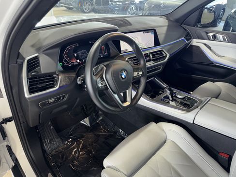 Used 2023 BMW X5 sDrive40i w/ Parking Assistance Package RWD image 16