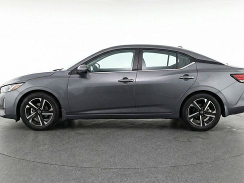 Used 2025 Nissan Sentra SV image 5
