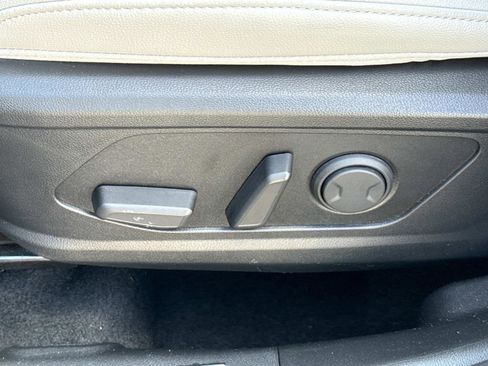 Used 2025 Hyundai Tucson SEL image 16