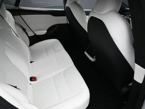 Used 2023 Tesla Model S AWD/4WD image 15