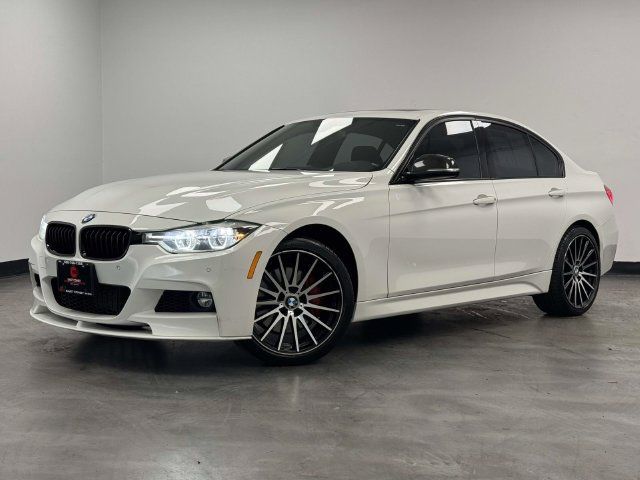 Used 2016 BMW 340i xDrive Sedan w/ Technology Package AWD/4WD image 1