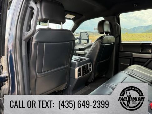 Used 2022 Ford F350 Platinum w/ Tremor Off-Road Package AWD/4WD image 30