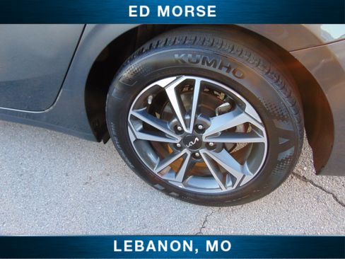 Used 2024 Kia Forte LXS image 9