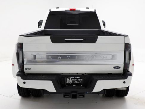 Used 2021 Ford F450 Platinum w/ FX4 Off-Road Package AWD/4WD image 9