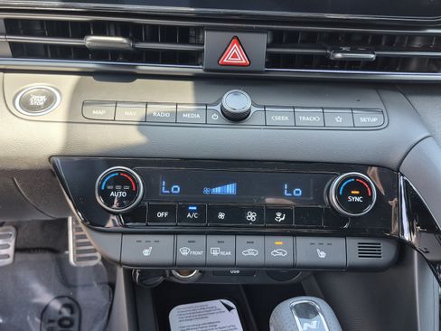 New 2026 Hyundai Elantra N FWD image 25