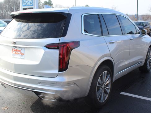 Used 2020 Cadillac XT6 Premium Luxury image 6