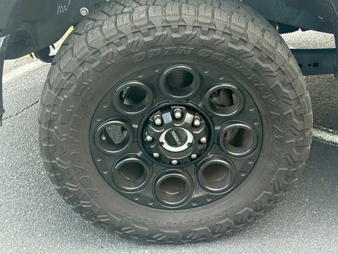 Used 2025 Ford F250 Lariat w/ Lariat Ultimate Package AWD/4WD image 32