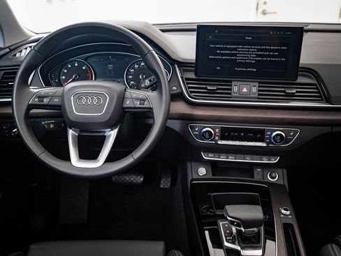 Certified 2024 Audi Q5 2.0T Premium w/ Convenience Package image 31