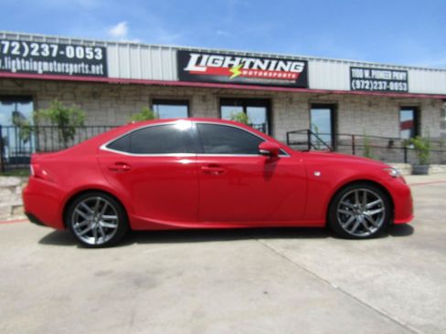 Used 2016 Lexus IS 200t w/ F Sport Package RWD image 5