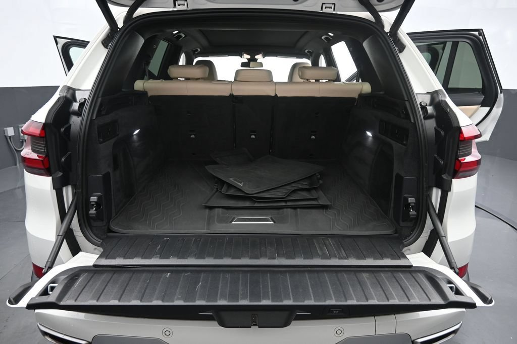 Used 2022 BMW X5 sDrive40i w/ Premium Package RWD image 26