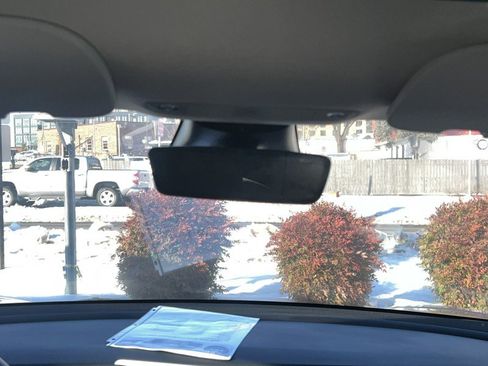 Used 2022 Tesla Model 3 Performance image 52