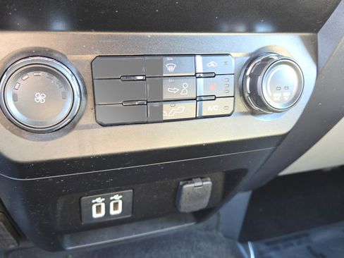 Used 2019 Ford F150 XLT w/ Equipment Group 302A Luxury image 33