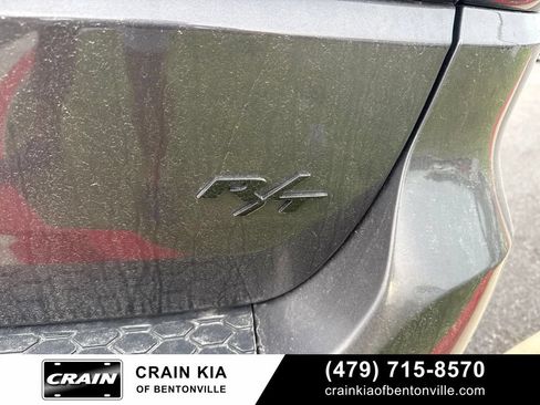 Used 2020 Dodge Durango R/T w/ Technology Group AWD/4WD image 17