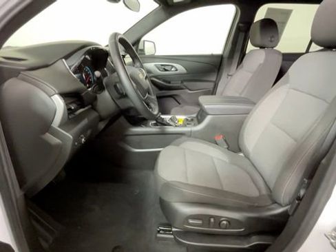 Used 2023 Chevrolet Traverse LT FWD image 20