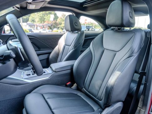 Used 2025 BMW 230i Coupe RWD image 18