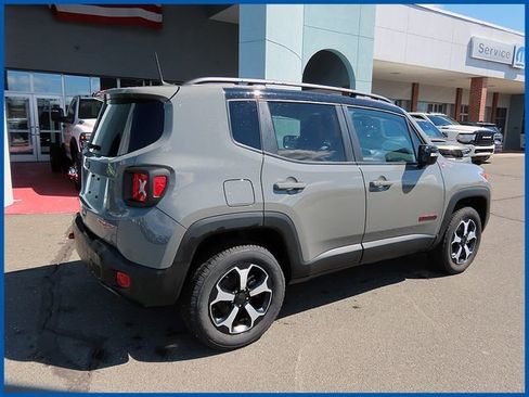 Certified 2022 Jeep Renegade Trailhawk AWD/4WD image 7