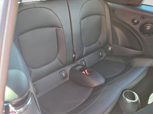 Used 2019 MINI Cooper S w/ Premium Package FWD image 17