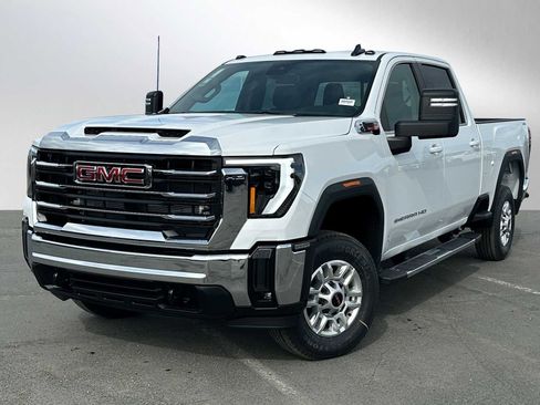 New 2025 GMC Sierra 2500 SLE w/ Preferred Package image 3