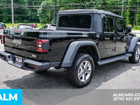 Used 2022 Jeep Gladiator Overland w/ LED Lighting Group AWD/4WD image 5