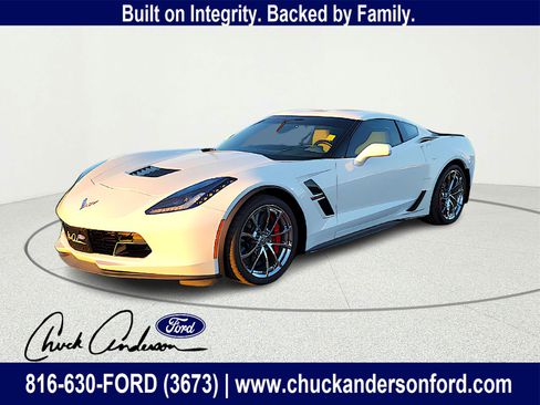 Used 2018 Chevrolet Corvette Grand Sport image 2