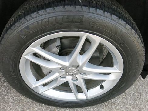 Used 2017 Audi Q5 2.0T Premium Plus w/ Technology Package image 35