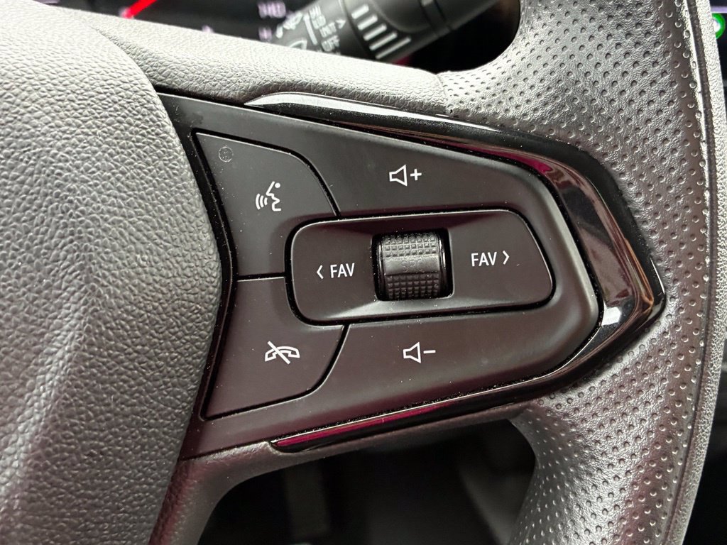 Used 2024 Chevrolet Trax LS w/ Driver Confidence Package FWD image 13