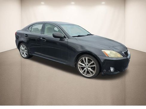 Used 2007 Lexus IS 250 image 2