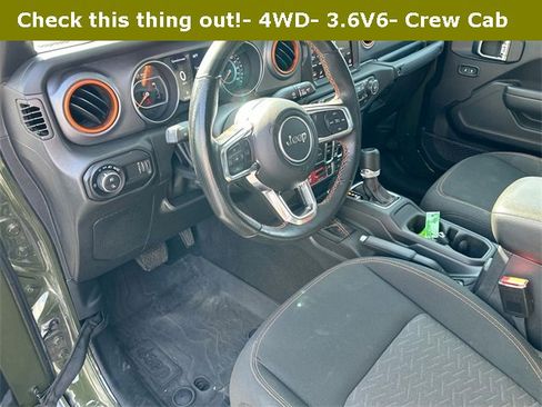 Used 2023 Jeep Gladiator Mojave w/ Cold Weather Group image 11