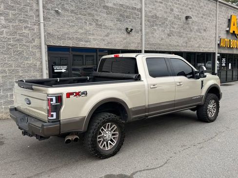 Used 2017 Ford F250 King Ranch w/ King Ranch Ultimate Package image 3