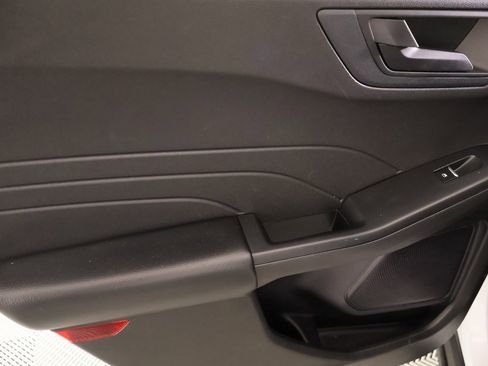 Used 2023 Ford Escape Active image 15