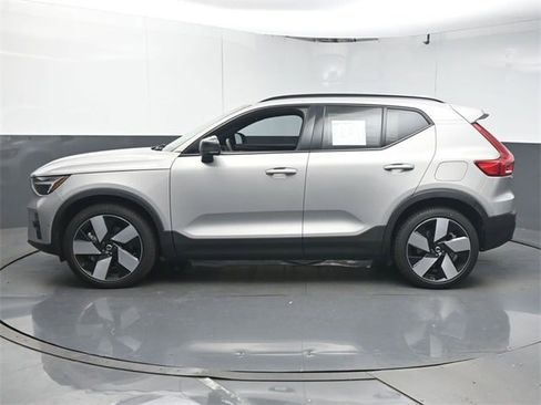 Certified 2024 Volvo XC40 Recharge Plus w/ Protection Package Premier image 5